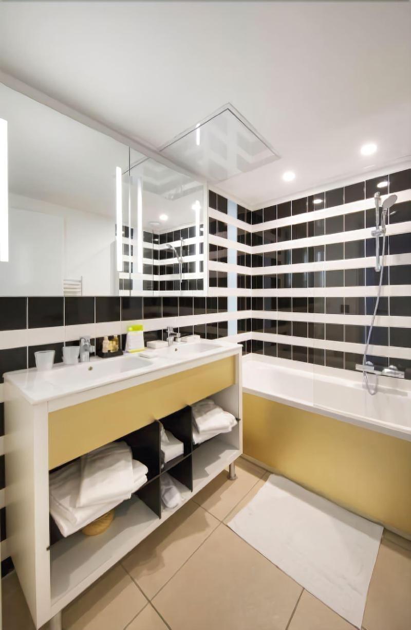 Adonis Mougins Aparthotel Exteriör bild