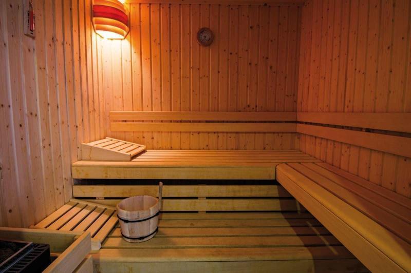 Adonis Mougins Aparthotel Exteriör bild