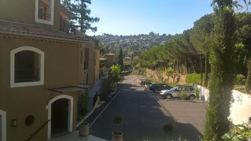 Adonis Mougins Aparthotel Exteriör bild